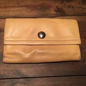 Longchamp soft beige leather wallet AUTHENTIC
