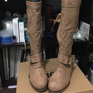 Zippy buckle boots