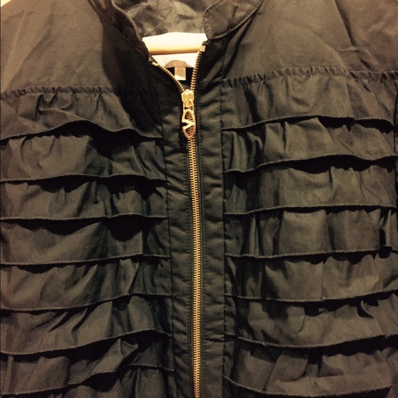 🚫🚫SOLD🚫🚫 Valentino jacket - Picture 2 of 4