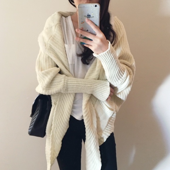 Sweaters - Cyber Monday beige faux fur cardigan sweater