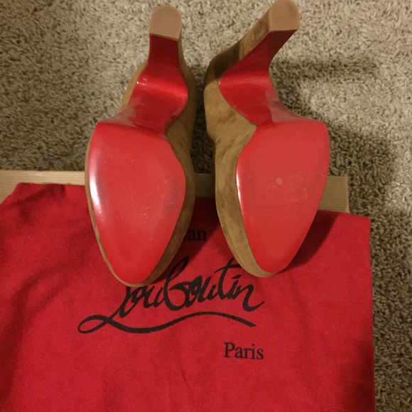 Authentic Christian Louboutin Bibi - Picture 3 of 4