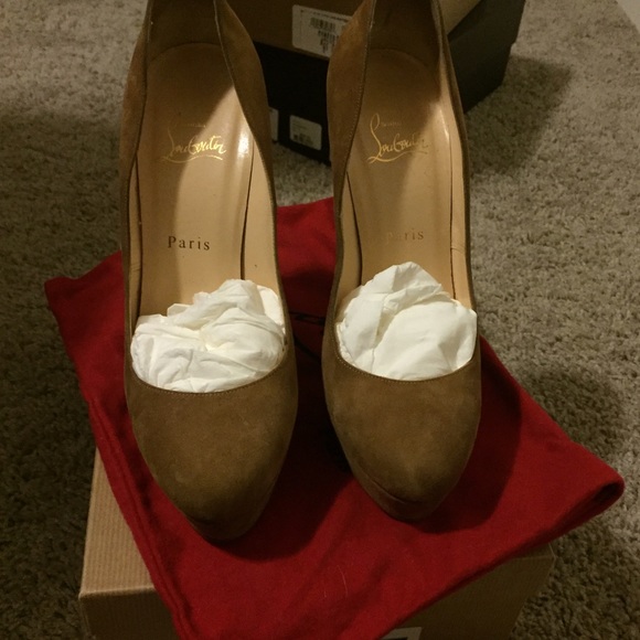Authentic Christian Louboutin Bibi - Picture 2 of 4