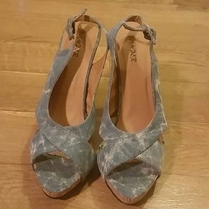 Denim slingback with corkscrew heel