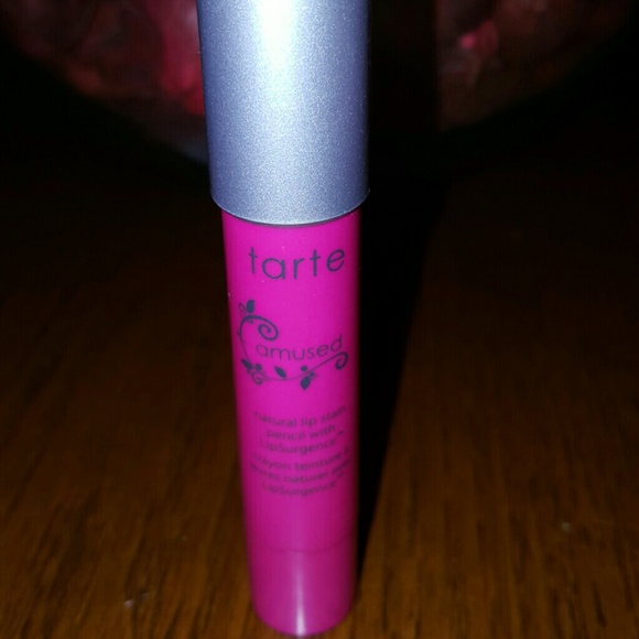 Tarte Lipsurgence