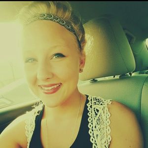 Meet your Posher, Natalie