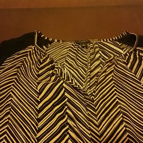 Tribal print blouse - Picture 2 of 4