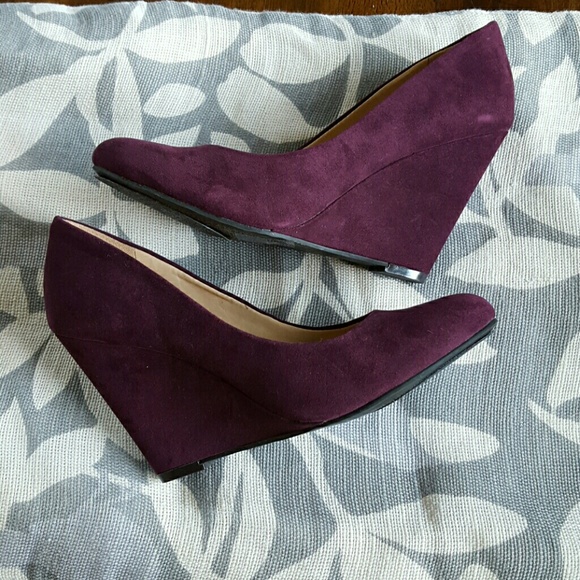 Banana Republic Shoes - BANANA REPUBLIC WEDGES