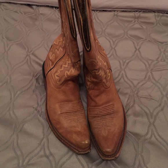Final price. Or make offer. Boots!!