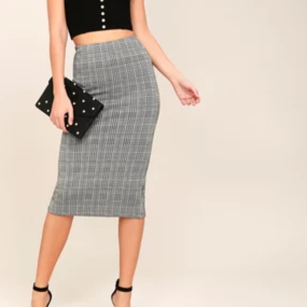black + white grid pencil skirt