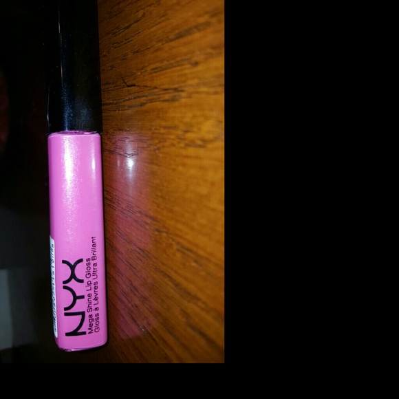 NYX Gloss & Lipstick Lot