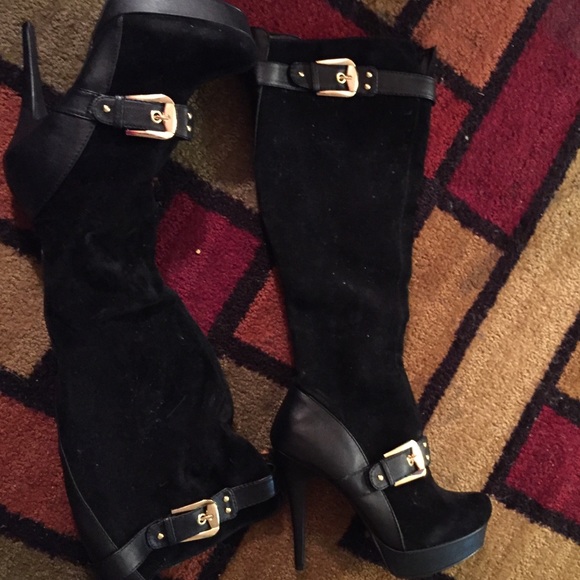 Shoe Dazzle black knee boots