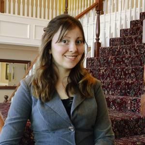 Meet your Posher, Cayce