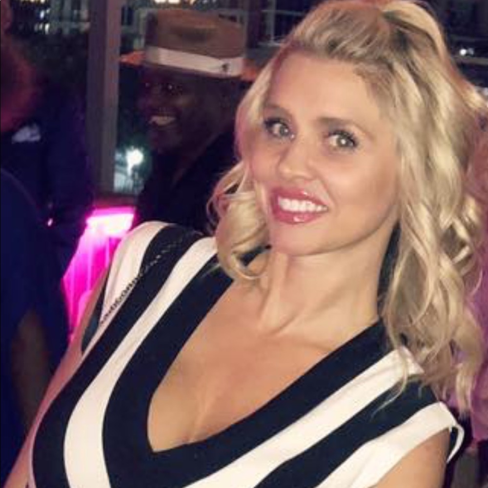 Meet your Posher, Mindi