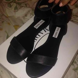 Steve Madden Sandals