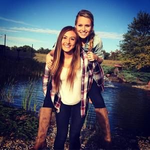 Meet your Posher, Abby