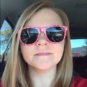 Meet your Posher, Kristin