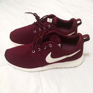 Burgundy roshe runs