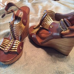 Steve Madden wedges