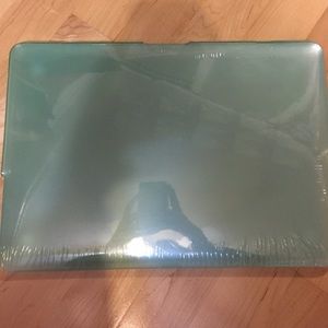 Laptop snap on case cover