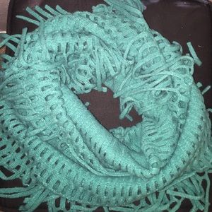 Teal infinity scarf.