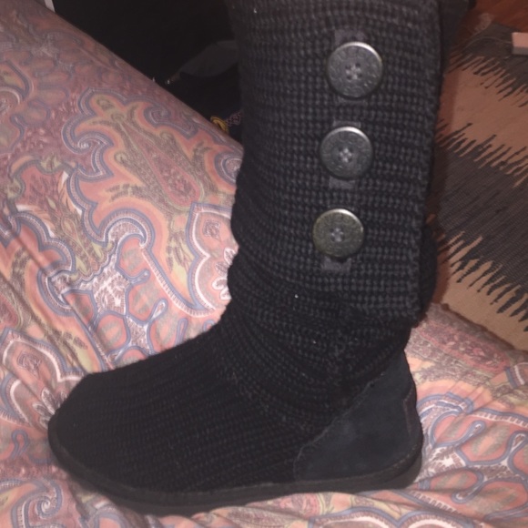 Classic Cardy UGG Boots (Size 8)