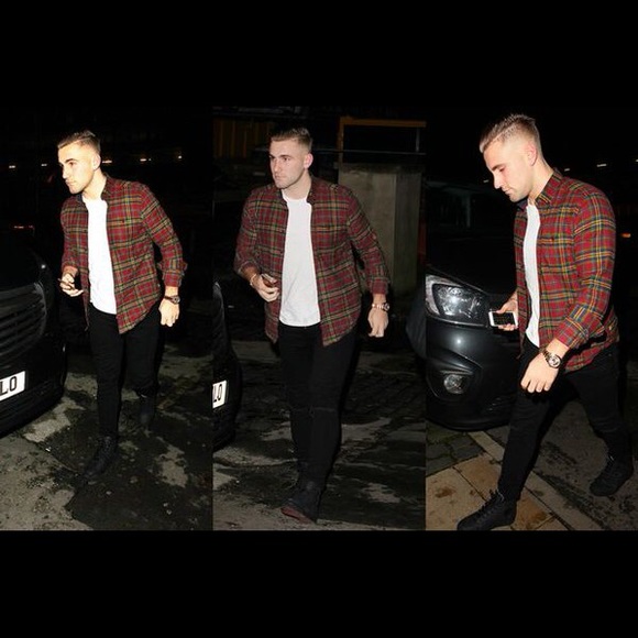 Meet your Posher, Mobolaji