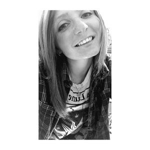 Meet your Posher, Katie