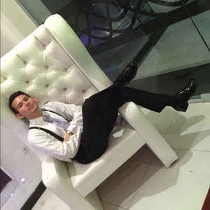 Meet your Posher, Jose