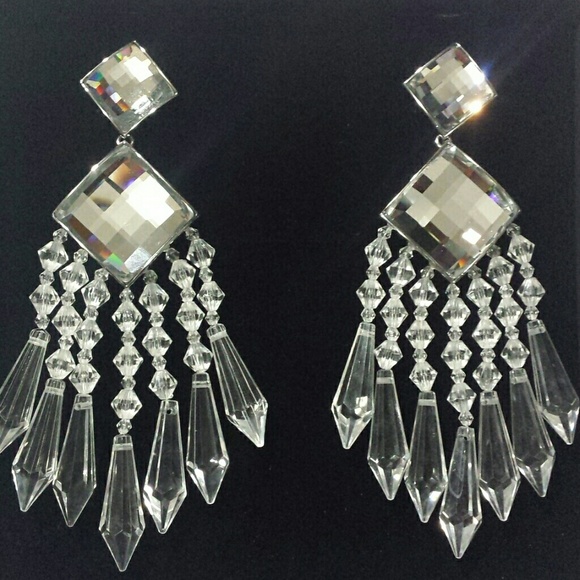 Balmain x H&M Earrings - Picture 2 of 3