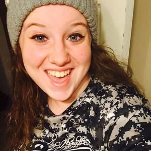 Meet your Posher, Kayla