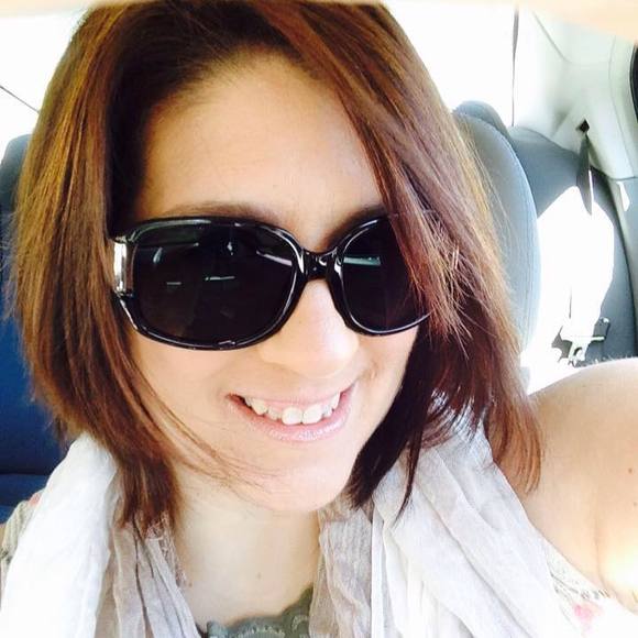 Meet your Posher, Jennifer - Picture 1 of 1