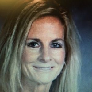 Meet your Posher, Malinda