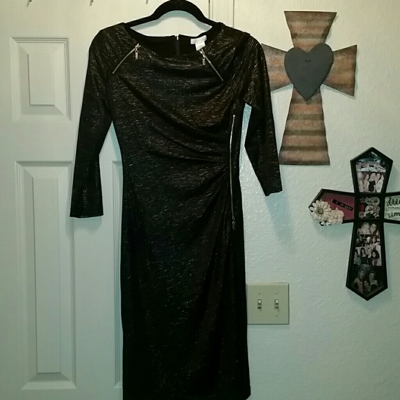 Beautiful black and gold dress with zipper details