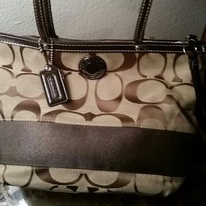 Coach purse with match wallet