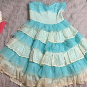 Betsey Johnson formal dress