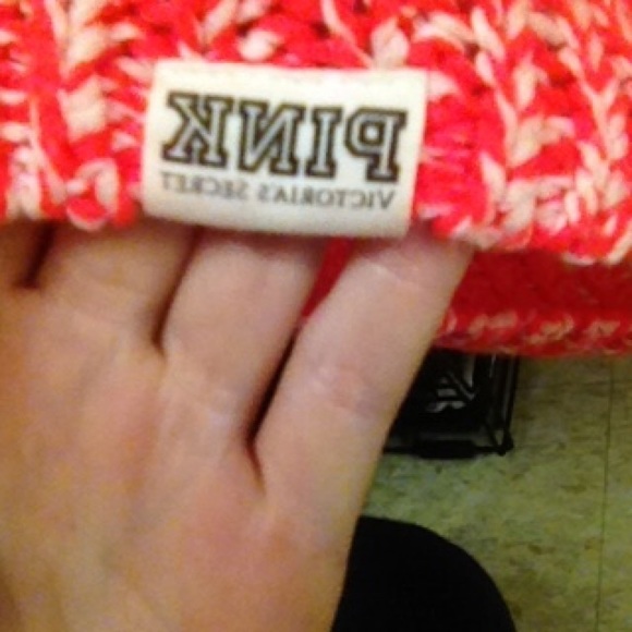 Victoria's Secret PINK sweater - Picture 3 of 4