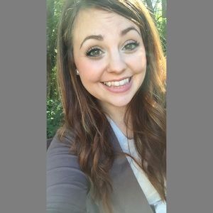 Meet your Posher, Kelsy