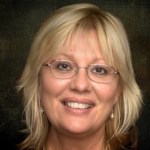 Meet your Posher, Liz