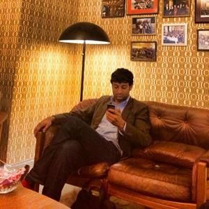 Meet your Posher, Taz