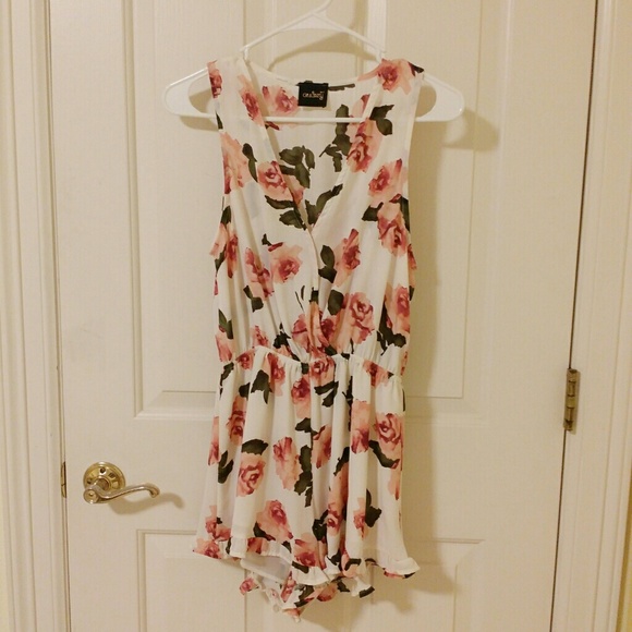 Nasty gal floral romper
