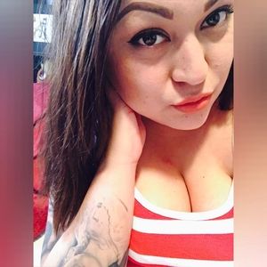 Meet your Posher, Arlene