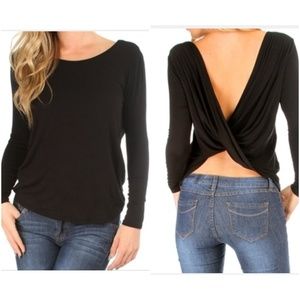 Twist back long sleeve