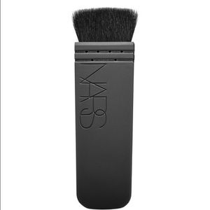 Nars ita brush