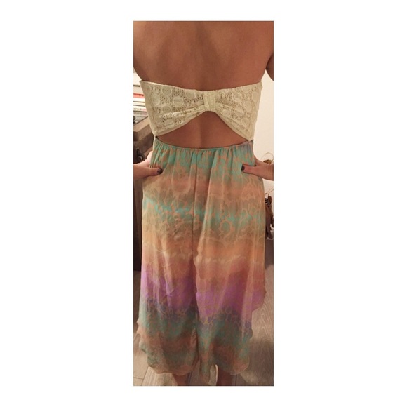 Dress - Picture 3 of 3