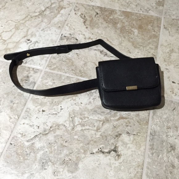 Forever 21 fanny pack