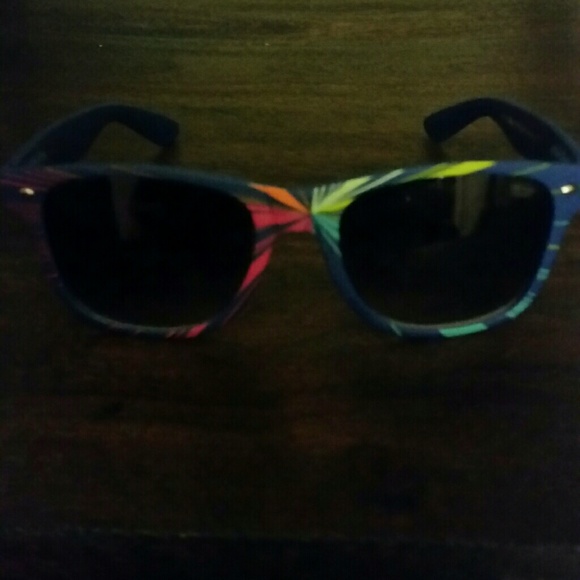 SKY eye wear
