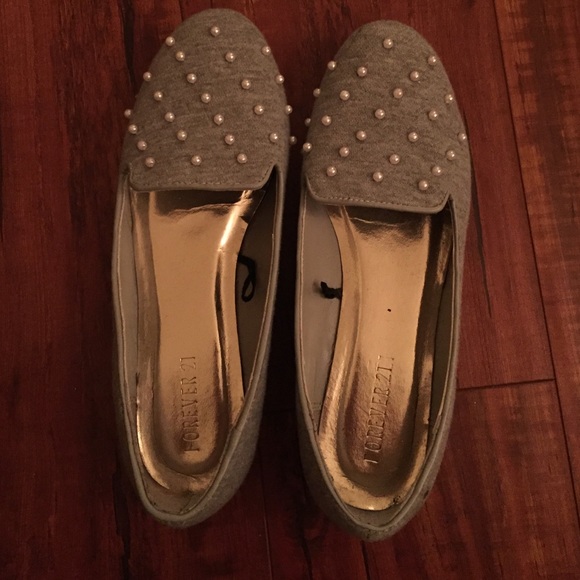 Forever 21 flats