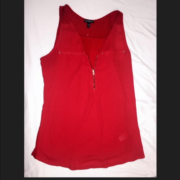 Red Express Zipper Top