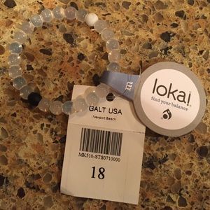 BNWT Lokai bracelet (clear)