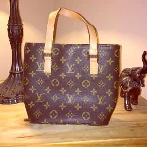 Louis Vuitton styled Purse
